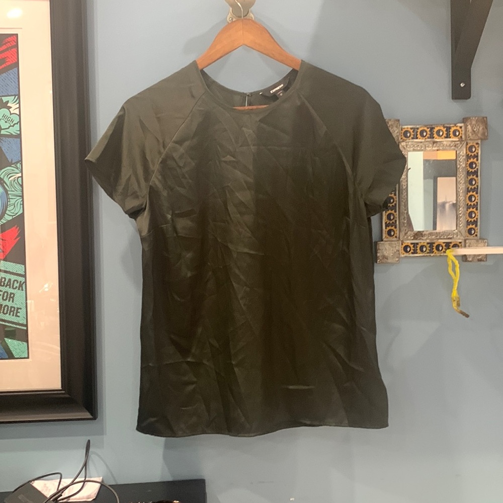 Express M green blouse